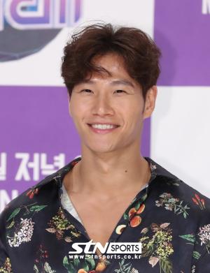 Kim Jong-Kook is Coming Back with his New Single 'Forget-me-not'