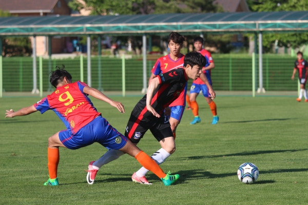 31일 한화생명 2018 내셔널축구선수권대회 B조 대전코레일과 목포시청이 경기를 펼치고 있다.