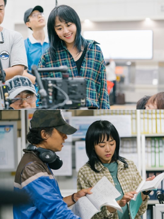 tvN ‘유령을 잡아라’에서 1인 2역으로 절정의 연기력을 보여주고 있는 문근영