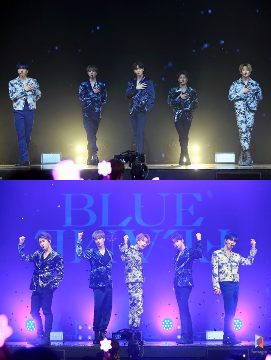 미니앨범 'BLUE FLAME(블루 플레임)'의 팬 쇼케이스를 성황리에 마친 아스트로