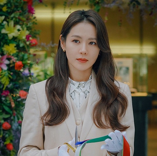 tvN 새 토일드라마 ‘사랑의 불시착’에서 재벌 상속녀 '윤세리'로 출연하는 손예진