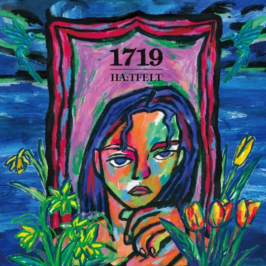아메바컬쳐는 공식 SNS를 통해 핫펠트의 첫 번째 정규 '1719' 앨범 커버를 공개했다.