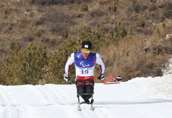 신의현은 6일 중국 장자커우 국립바이애슬론센터에서 열린 2022 베이징동계패럴림픽 크로스컨트리 스키 남자 좌식 18㎞에서 49분26초2를 기록, 출전 선수 25명 가운데 8위를 차지했다. 사진｜대한장애인체육회