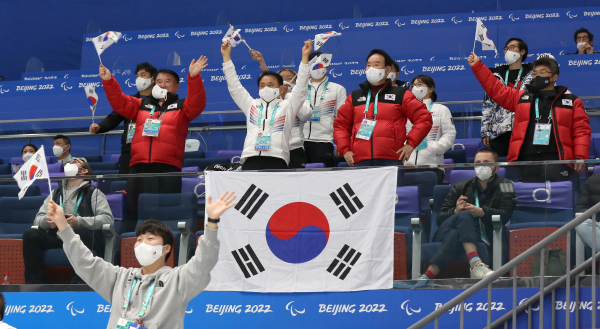 한국 파라아이스하키(장애인아이스하키) 대표팀이 2022 베이징동계올림픽에서 4강 진출에 성공했다. 사진｜대한장애인체육회