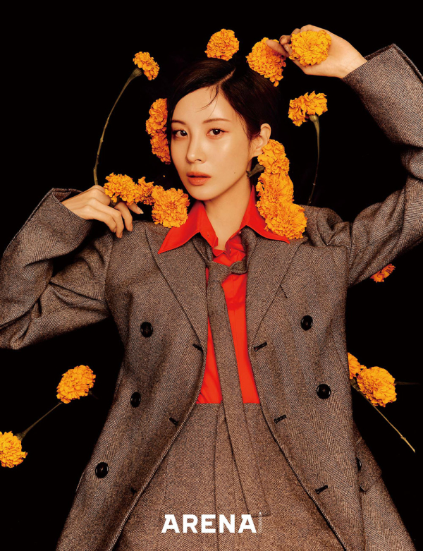 배우 서현의 우아하고 관능적인 자태가 돋보이는 패션 화보가 공개됐다. 사진|아레나 옴므 플러스