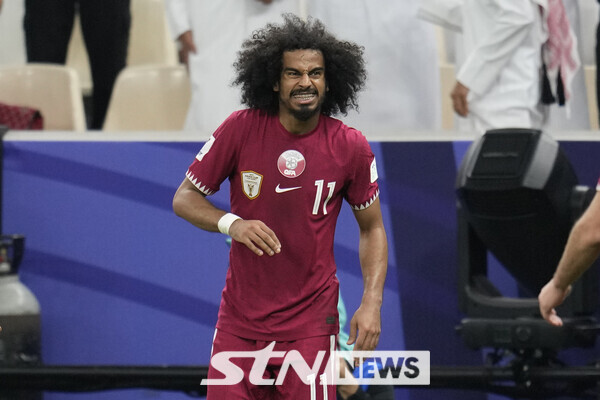 카타르 국가대표 윙포워드 아크람 아피프. 사진┃뉴시스/AP