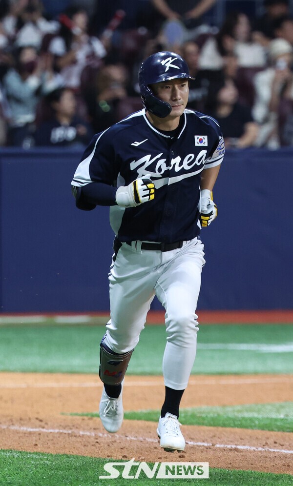 대표팀 2차전 라인업 발표 현장