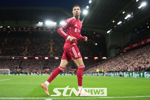 리버풀 vs 브라이튼 경기 관련 이미지