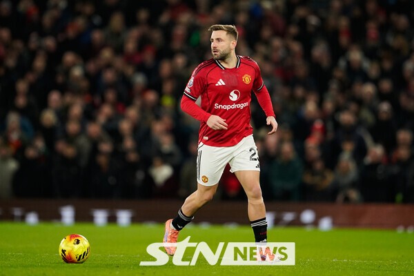 맨유 울버햄튼 무승부 관련 이미지