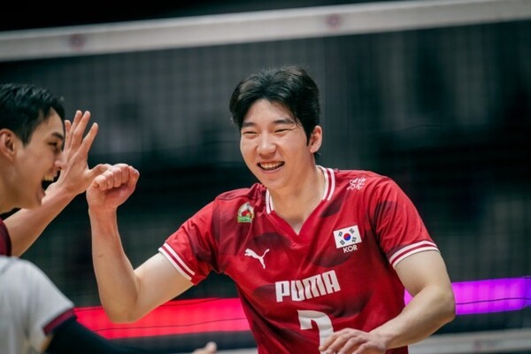 Photo: stnsports.co.kr Volley-ball : La Corée du Sud S'Incline Face au Japon au Championnat d'Asie