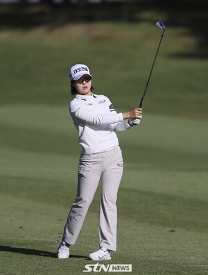 세컨드샷 날리는 최예림